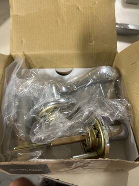 J40sev625 Schlage Seville Privacy Door Lever Set Polished Chrome
