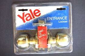 Yale 049306003711 Entry Door Knob Lockset Sealed Unopened Package With All Necessary Hardware