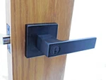 Kwikset Singapore Keyed Entry Lever Matte Black 740SAL514SQT #8WB. Fixed Price $34.99.
