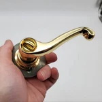 Schlage Door Lever Privacy Polished Brass Fla F605 Single Side Right Hand Nos. Fixed Price $17.99.