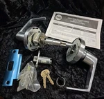 Yale AU5307LN Ansi/bhma A156.2 Certified Cylindrical Lock, Augusta Lever Openbox. Fixed Price $149.88.