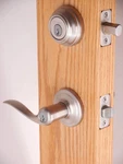 Kwikset 991TNL 15 Signature Tustin Keyed Entry Lever Deadbolt Satin Nickel. Fixed Price $35.00.