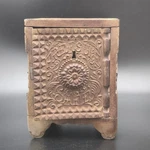 Antique J & Stevens Cast Iron Safe No. 45 Treasure Key. Fixed Price $105.00.