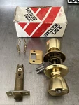 Weiser Polished Brass Keyed Entry Door Knob Lockset W/ Keys Nos. Fixed Price $25.16.