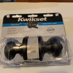 Kwikset Venetian Bronze Cove Bed & Bath / Privacy Knob 93001-630. Fixed Price $18.50.
