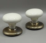 Pair Of Gainsborough (model NO.16) Ivory White Porcelain Door Knobs Australia. Fixed Price $32.00.