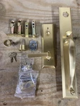 Emtek 4415MUS4RH Jefferson Right Handed Single Cylinder Keyed Handleset *read*. Fixed Price $399.99.