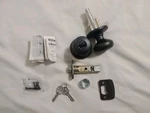Kwikset Keyed Entry Door Knob 94002-541. Fixed Price $14.95.