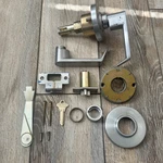 Schlage M40 Classroom Lever Lock W/key Rhodes Handle Near Complete Read #11. Fixed Price $51.34.