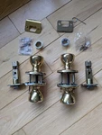 2 Count Kwikset Door Knobs Interior Polished Brass. Used. See Photos Condition. Fixed Price $15.00.