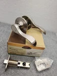 Design House 700484 Springdale 2-WAY Latch Passage Door Handle, Reversible New. Fixed Price $22.99.