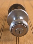 Kwikset 400T-S Tylo Single Cylinder Keyed Entry Knobset Nickel Open Box. Fixed Price $19.99.