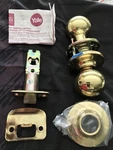 Yale 100C3 Cirrus Knob Passage, Zinc, Polished Brass (no Lock). Fixed Price $18.75.