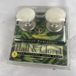Gainsborough Hall And Closet Non-locking Door Knob Porcelain New Package. Fixed Price $79.99.