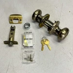 Kwikset Smartkey Juno Antique Brass Entry Lockset 97402-735. Fixed Price $20.16.