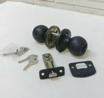 Kwikset Safe Lock Entry Knob Venetian Bronze SK5000RG. Fixed Price $12.00.